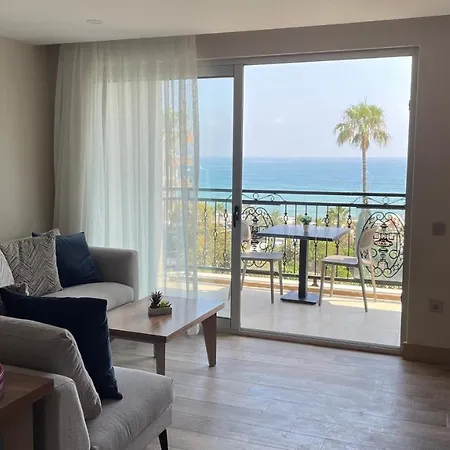 Garden Luxury Apartamento *