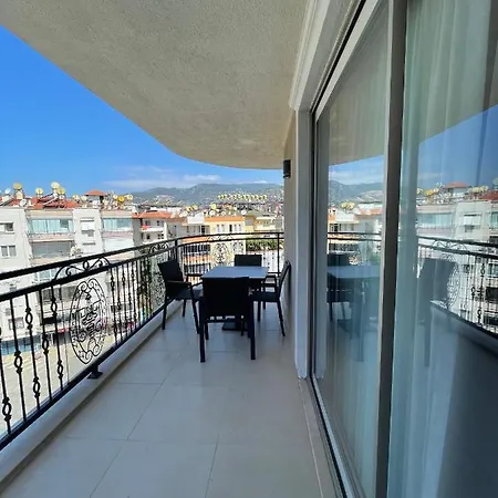 Garden Luxury Apartamento *